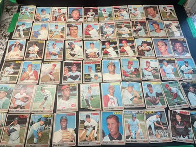 Huge Lot of Low Grade 1970 O-Pee-Chee Baseballs Cards for Sale!