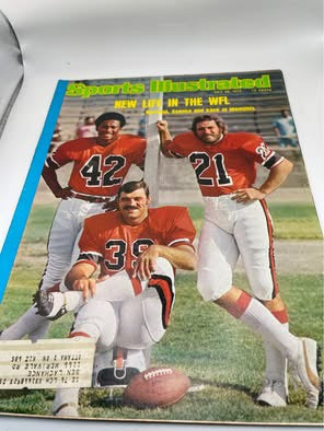 Vintage 1975 Sports Illustrated Magazine Lot – Legends & Classic Covers (25+ Issues)