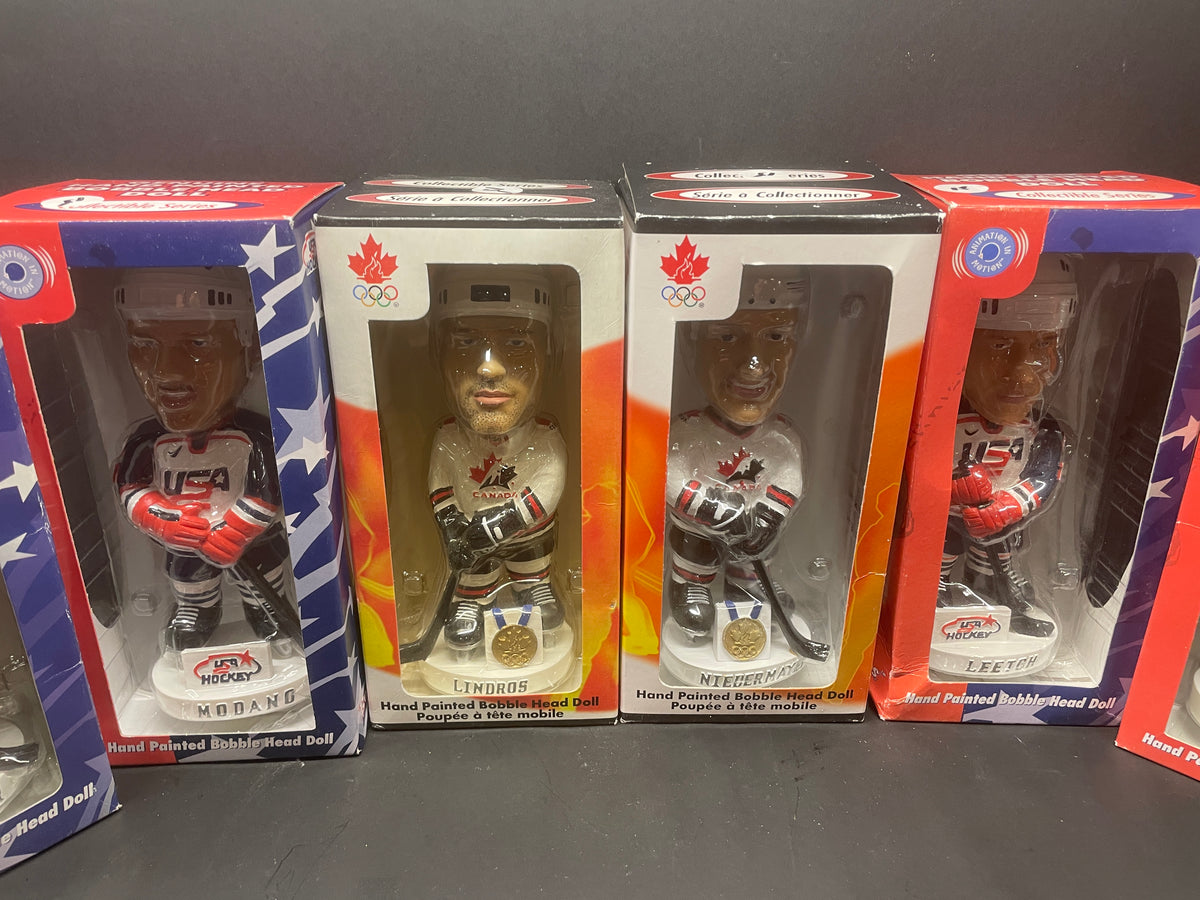 Vintage 2002 Winter Olympics Hockey Bobbleheads - Team Canada & Team USA Lot of 6