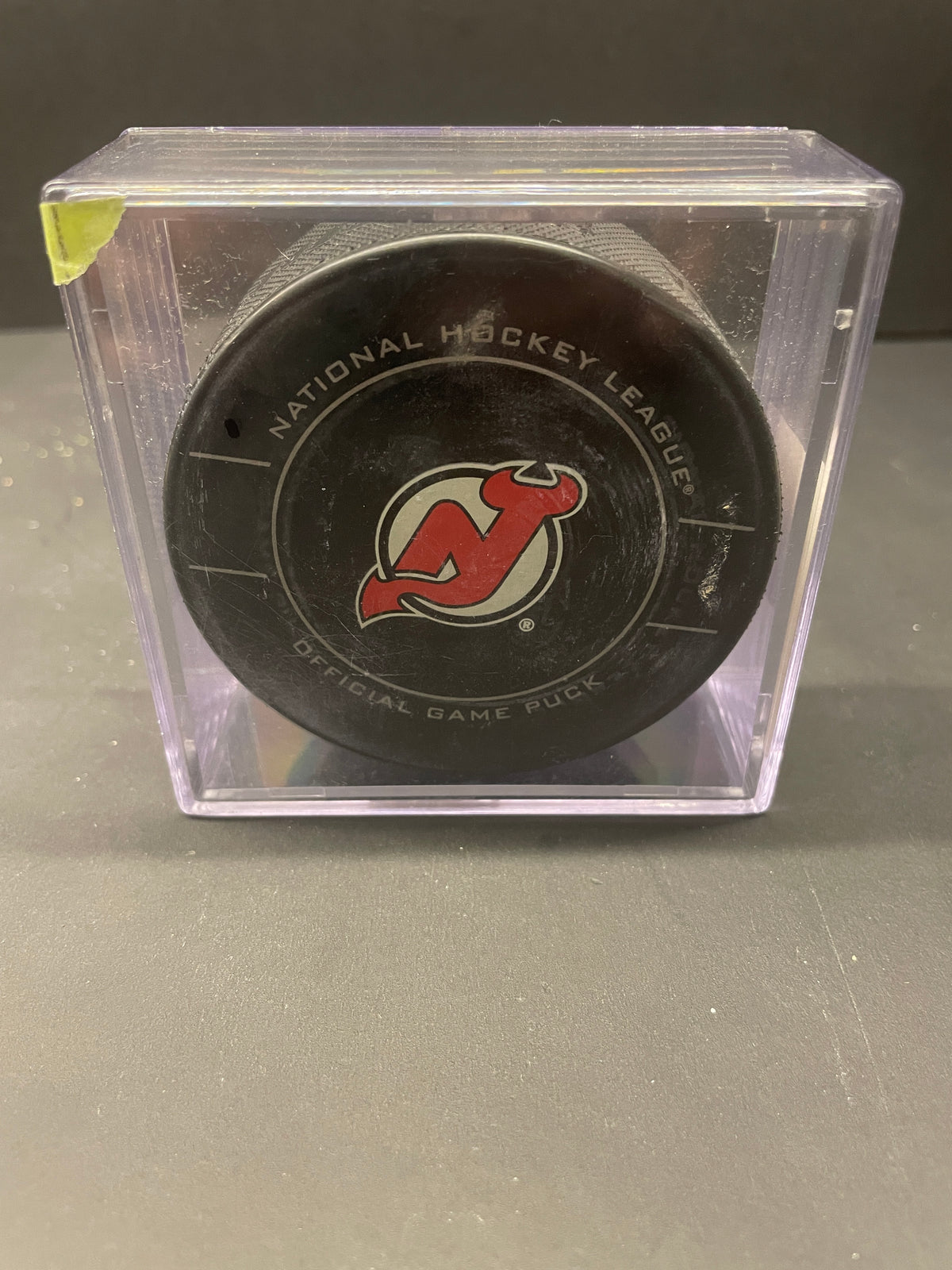 Official NHL New Jersey Devils Hockey Puck (Sher-Wood) with Display Case