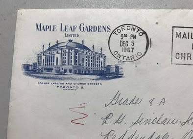 Vintage 1967 Frank Mahovlich Signed Photo & Maple Leaf Gardens Envelope – 1967 Stanley Cup Era