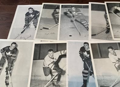 Vintage 1945-1954 Quaker Oats NHL Hockey Premium Photo Lot (34 Total)